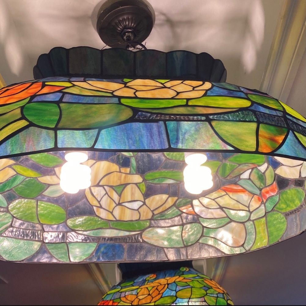 Stained Glass Light Fixtures